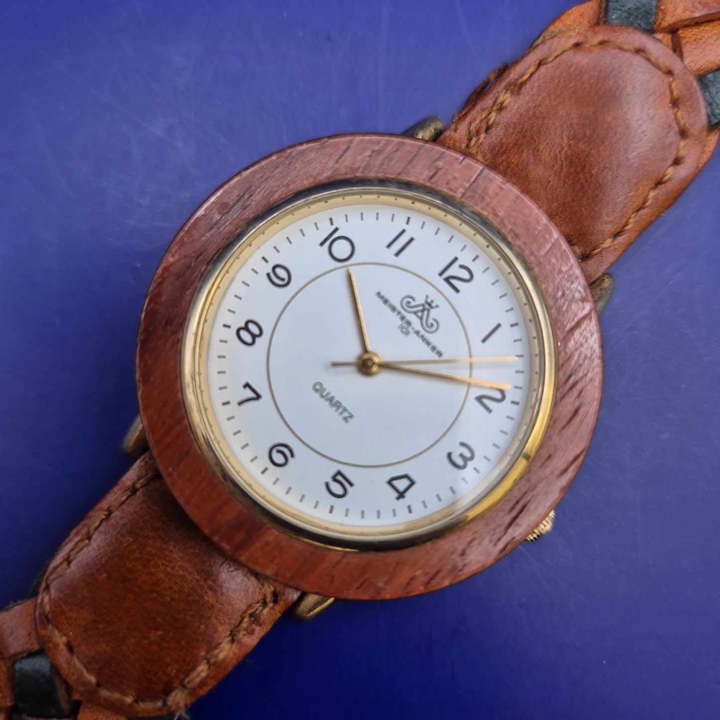 Meister-Anker Vintage Holzoptik Damen Uhr – Einzigartiger Retro-Look