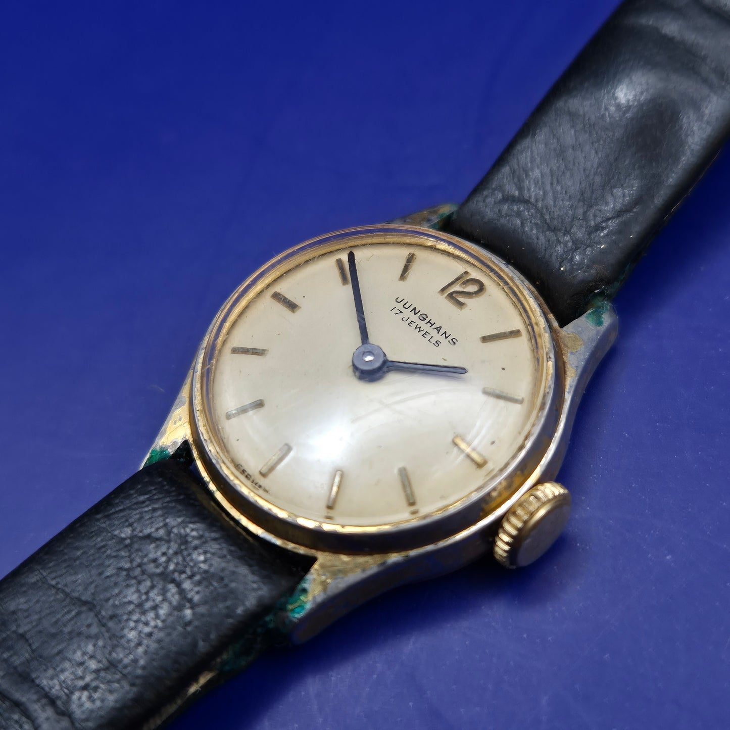 Klassische Junghans Damen Uhr – Vintage Charme mit 17 Jewels