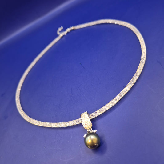 Elegante Damen Halskette mit Perlen Anhänger – Edler Look