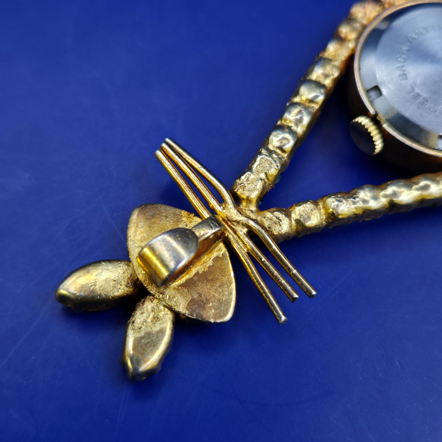 Vintage Opel Damen Uhr – Stilvolle Brosche mit Strass