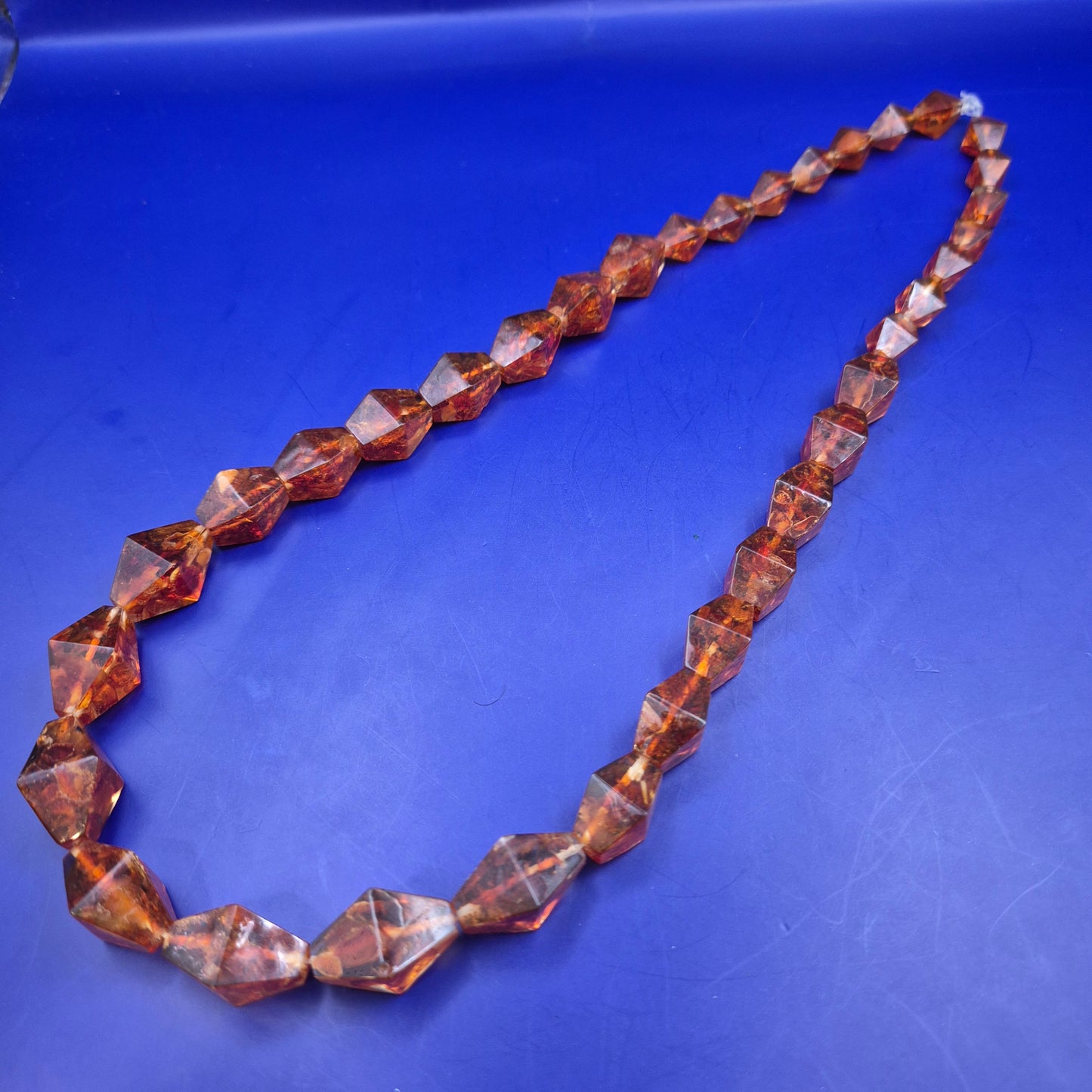 Elegante Bernstein Bernsteinperlen Hals Kette – Einzigartige Bikonische Form
