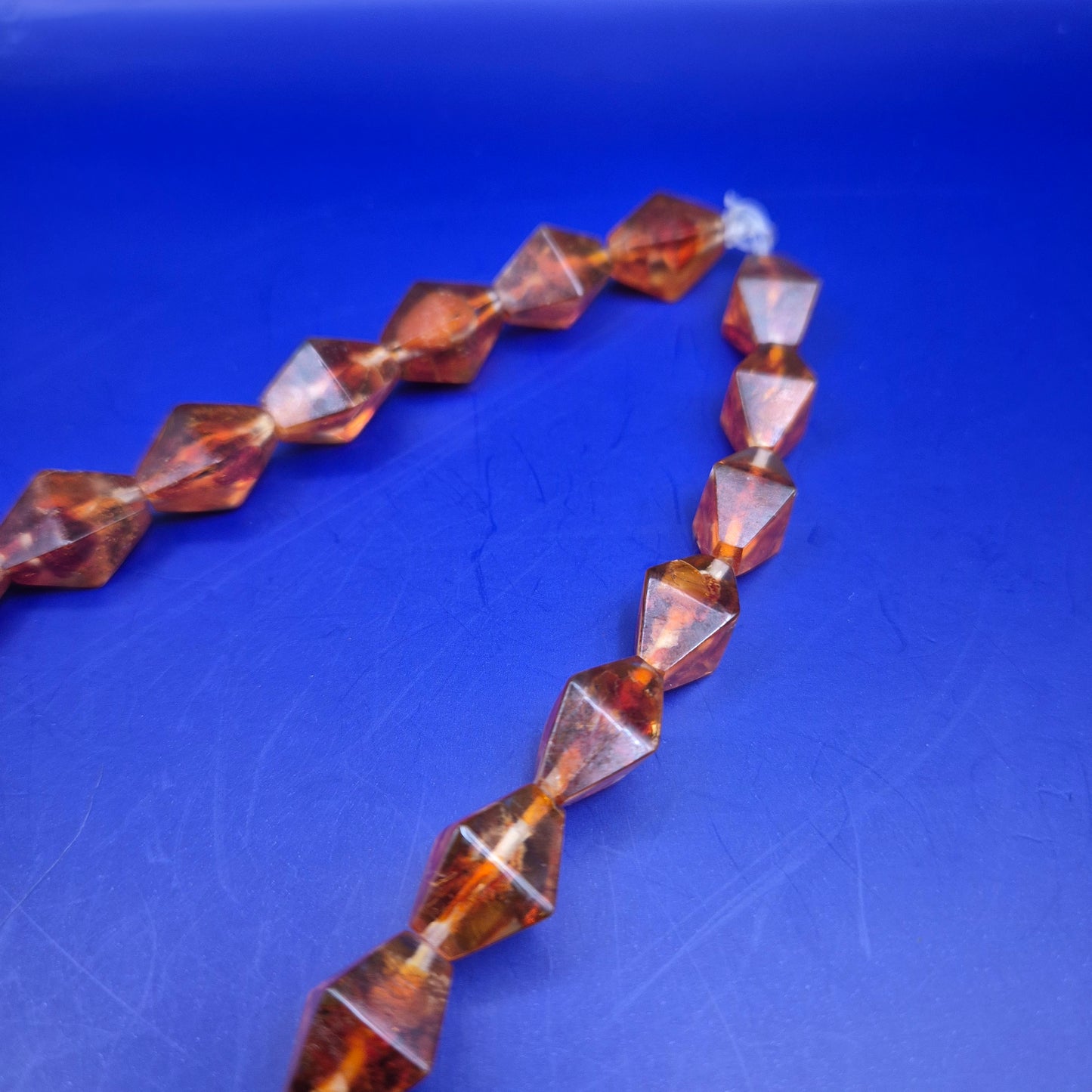 Elegante Bernstein Bernsteinperlen Hals Kette – Einzigartige Bikonische Form