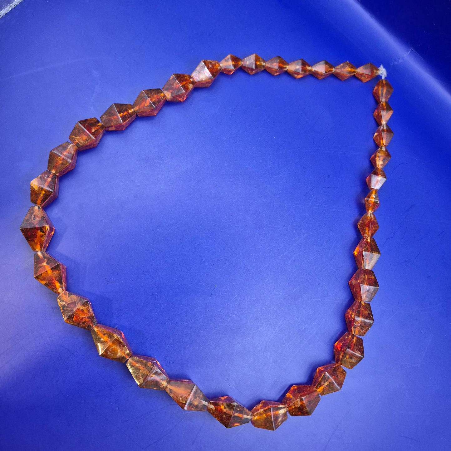 Elegante Bernstein Bernsteinperlen Hals Kette – Einzigartige Bikonische Form