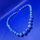 Klassische Perlenkette aus blauem Sodalith Edelstein