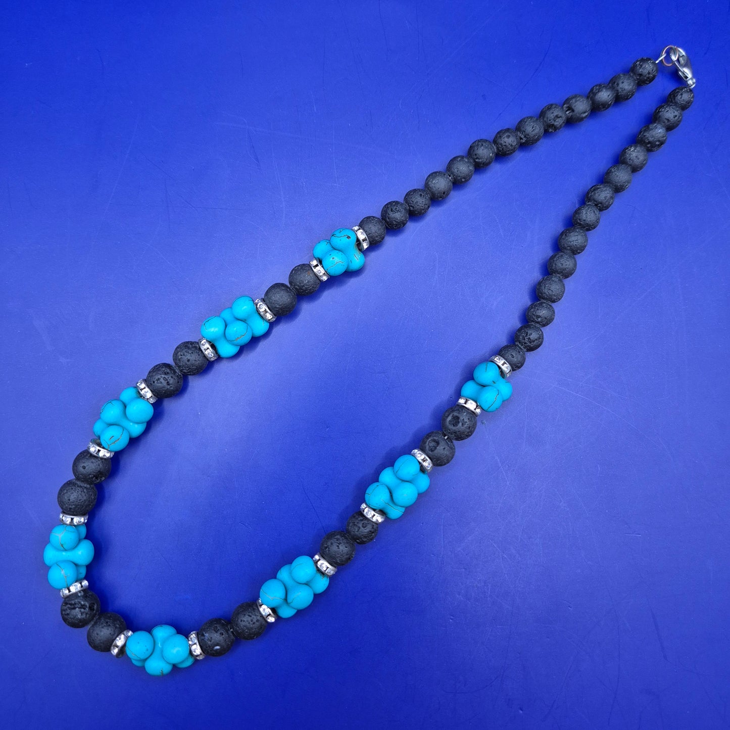 Boho Lavastein Kette mit Türkis Elementen und Strass