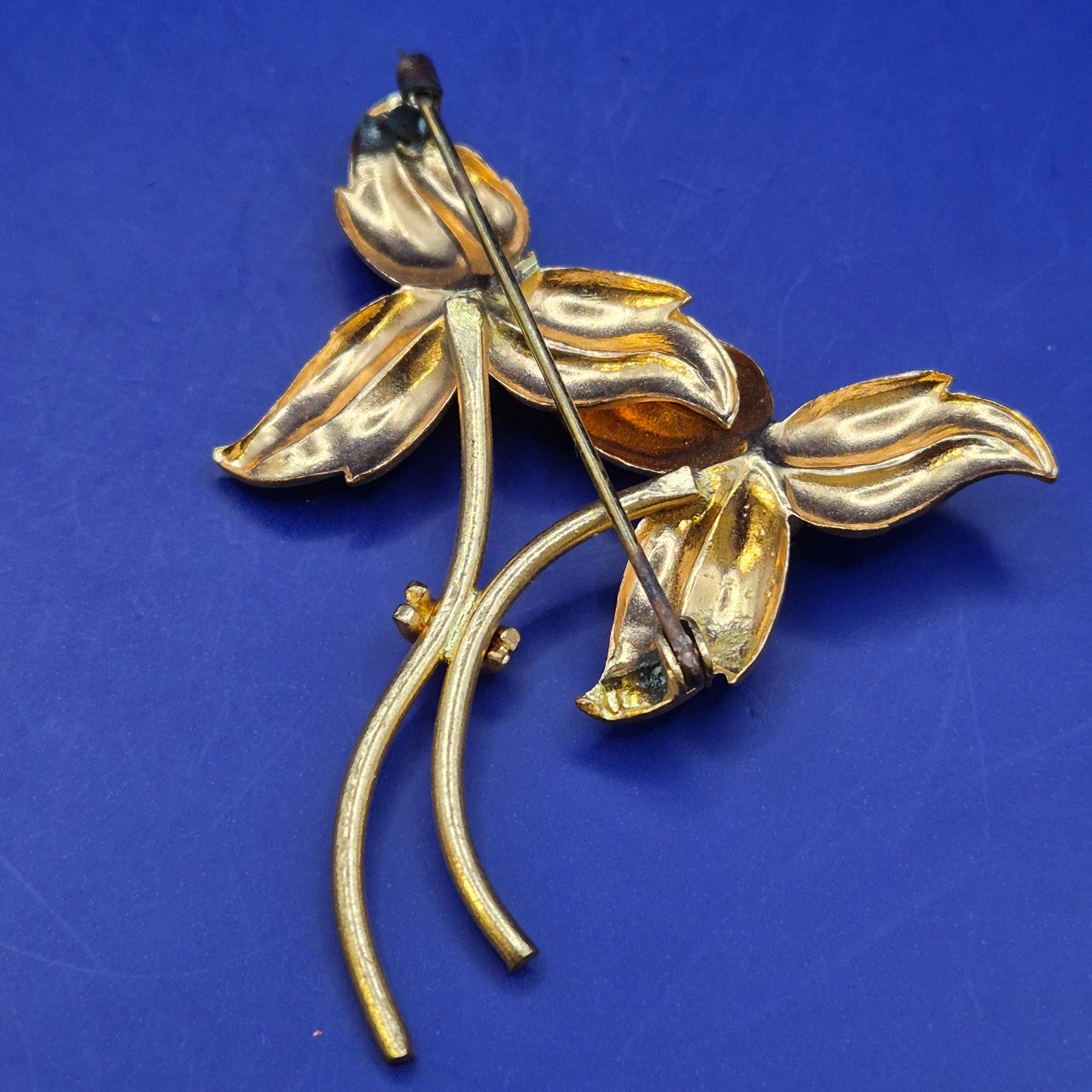 Vintage Brosche Blumenstrauß Goldfarben Elegantes Schmuckstück