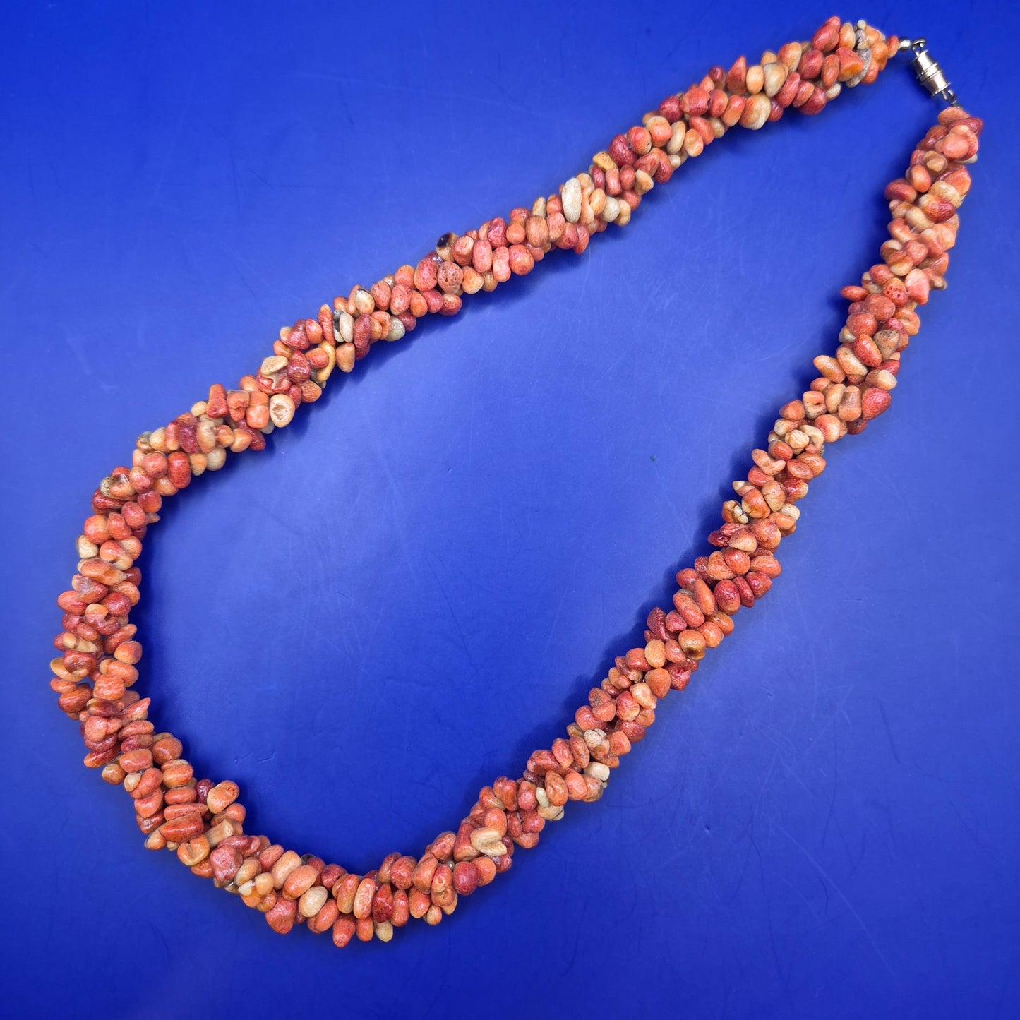 Vintage Naturstein Splitter Kette Orange Rot – Gedrehtes Design