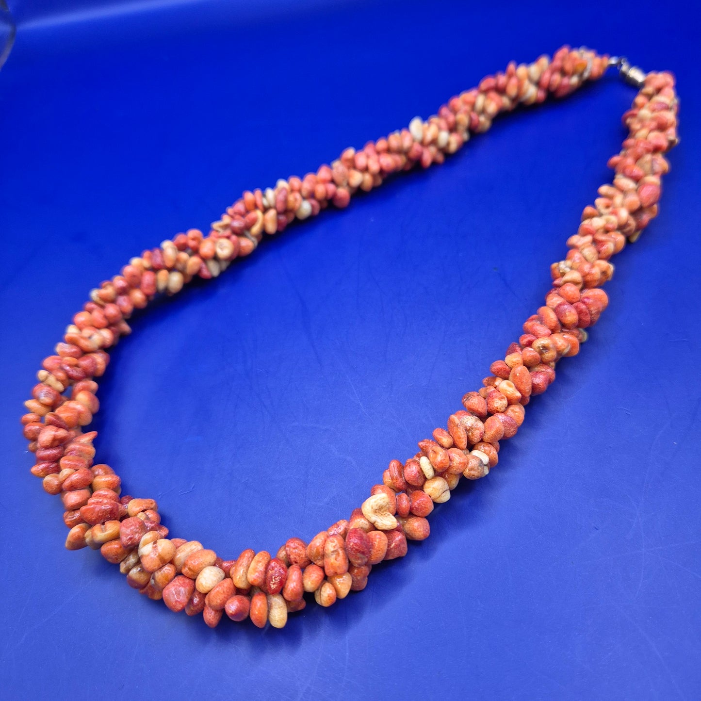 Vintage Naturstein Splitter Kette Orange Rot – Gedrehtes Design
