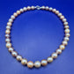 Elegante Perlenkette mit großen Naturperlen und 925er Silber Verschluss