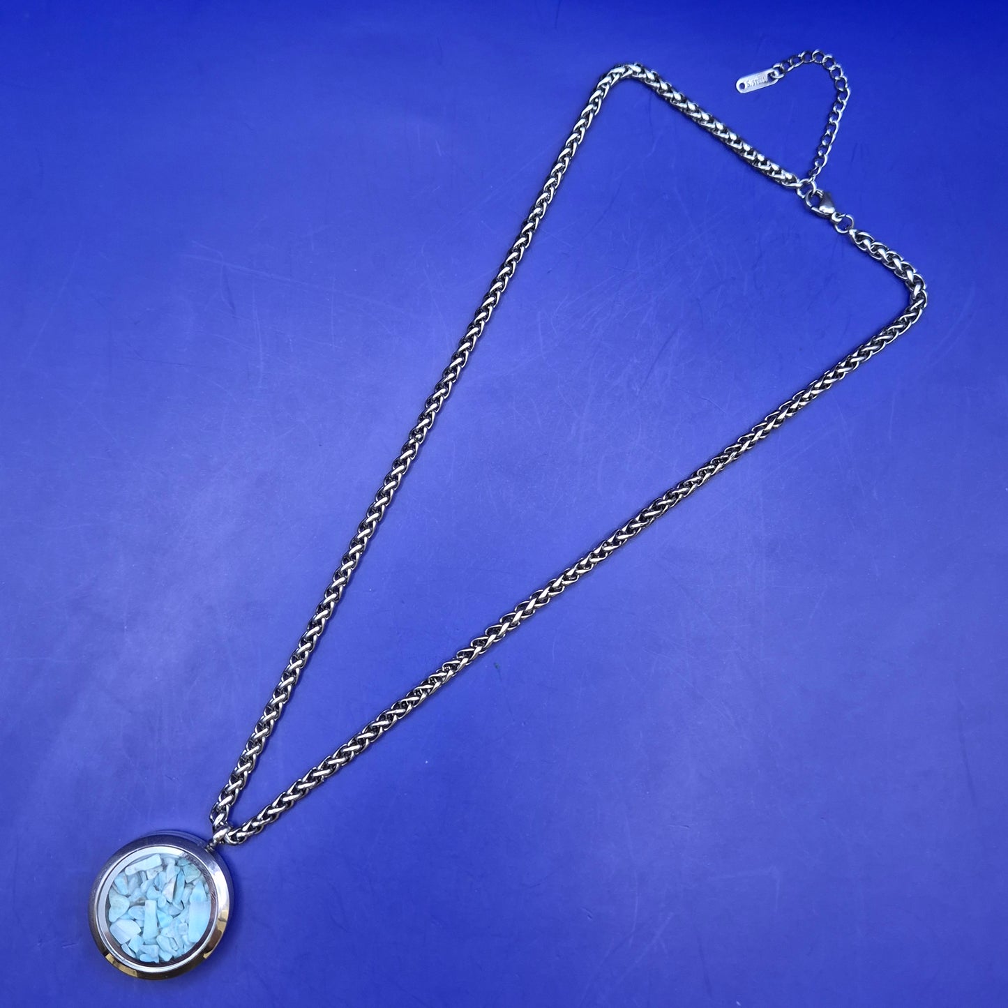 Vintage Edelstahl Kette mit Larimar Stein Anhänger