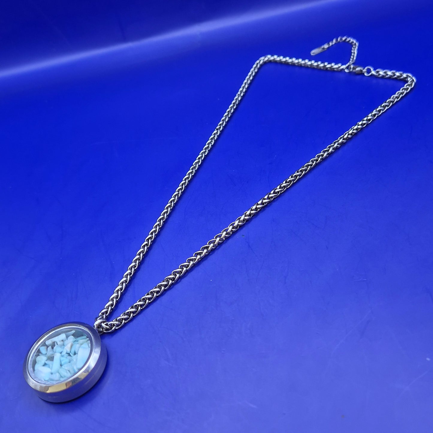 Vintage Edelstahl Kette mit Larimar Stein Anhänger