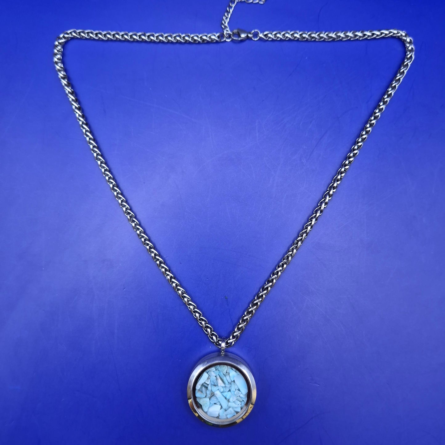Vintage Edelstahl Kette mit Larimar Stein Anhänger