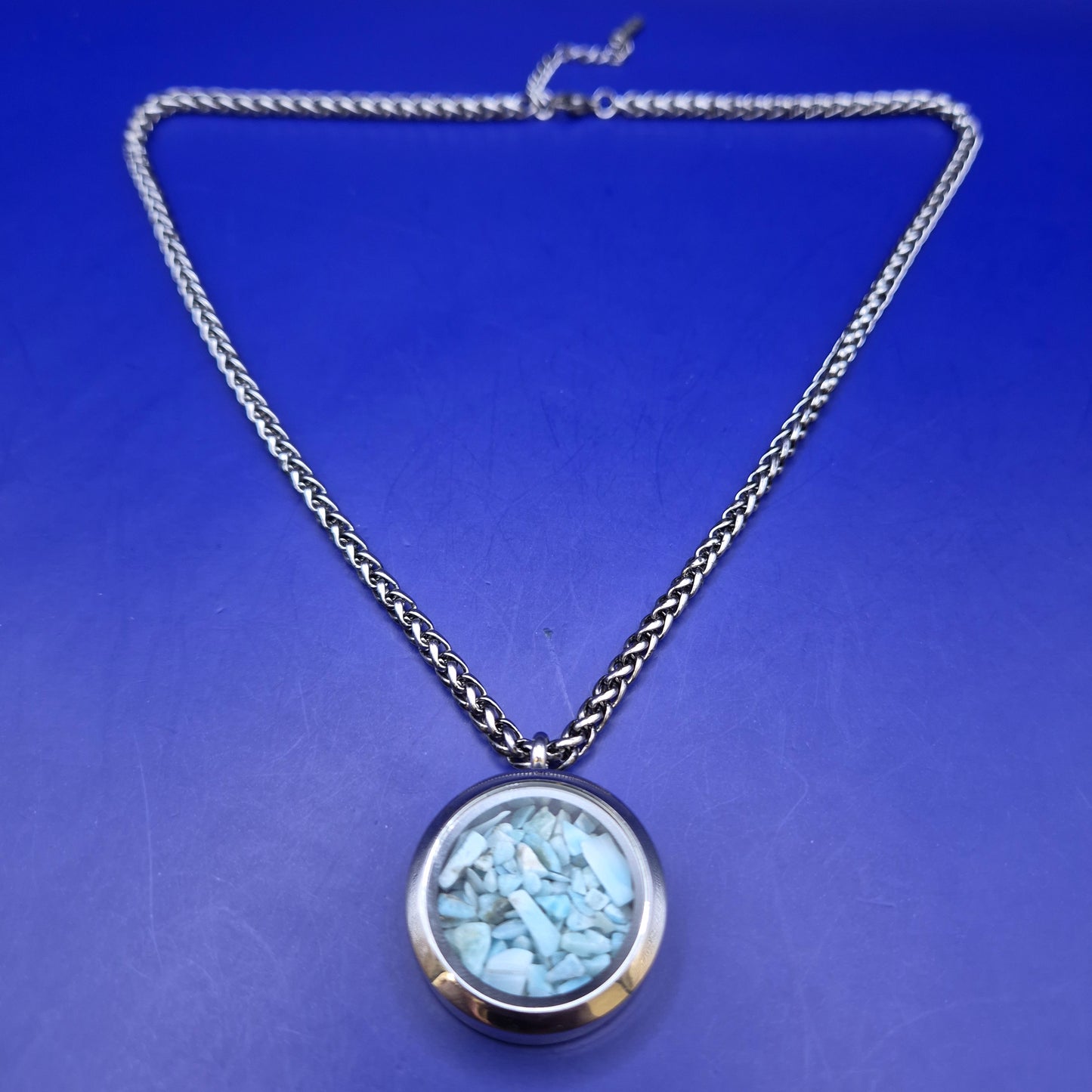Vintage Edelstahl Kette mit Larimar Stein Anhänger
