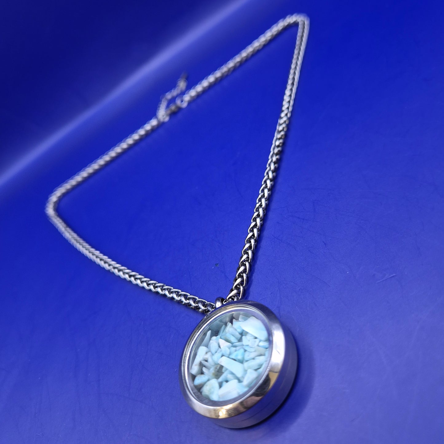 Vintage Edelstahl Kette mit Larimar Stein Anhänger