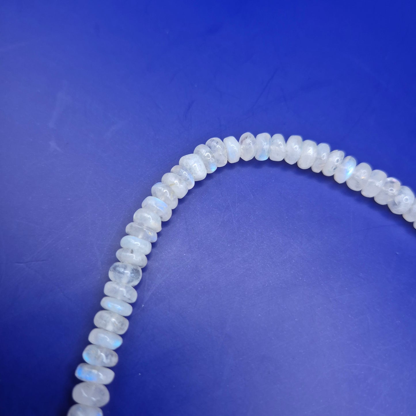 Vintage Mondstein Kette Collier mit facettierten Perlen und Verschluss