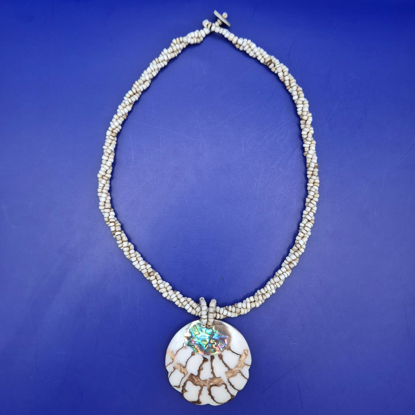 Vintage Muschel Kette mit schillerndem Abalone Anhänger