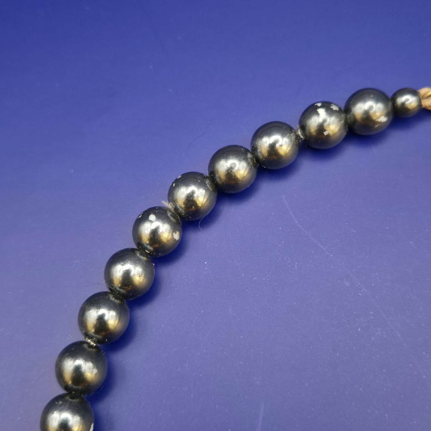 Elegante Vintage Hämatit Perlenkette in Grau Schwarz