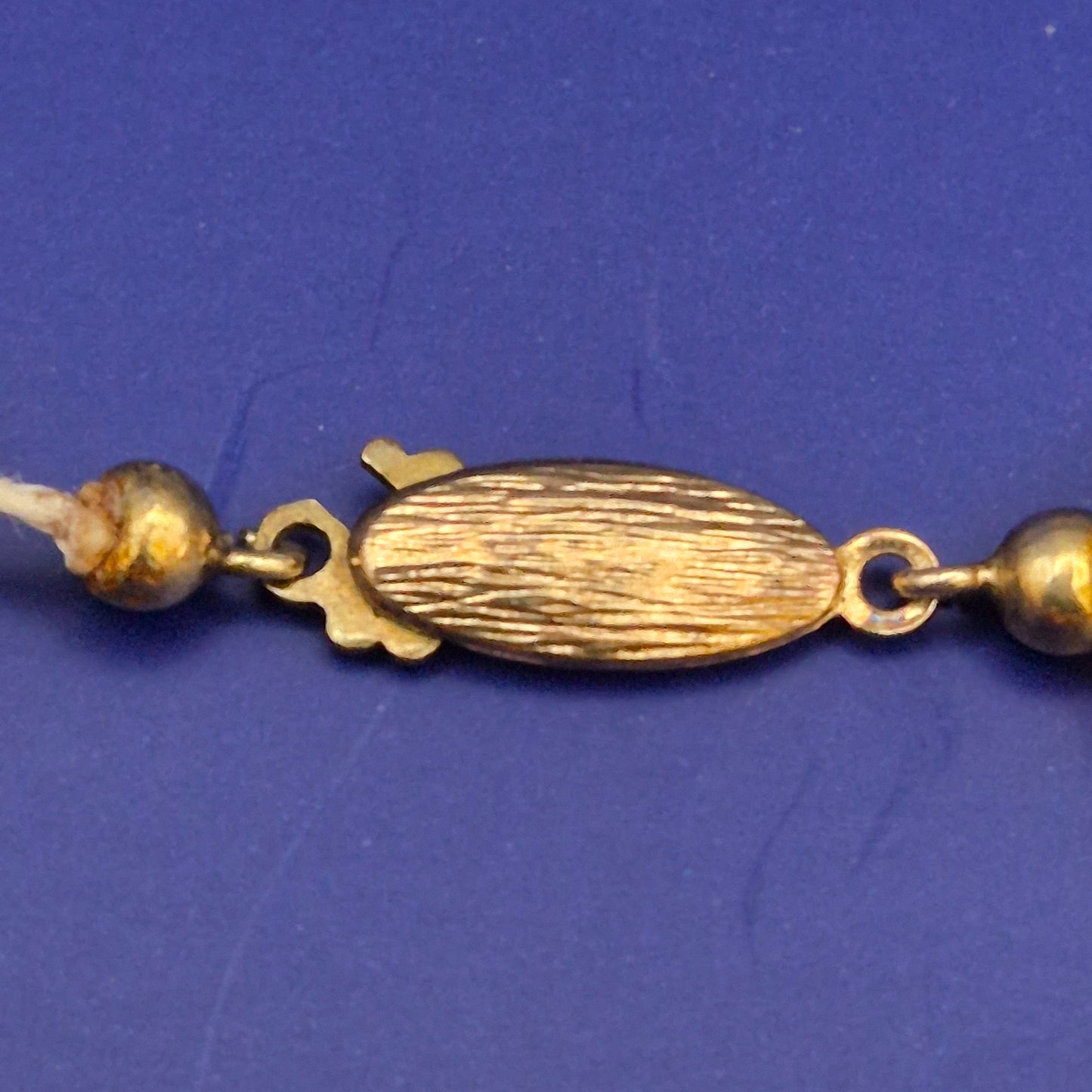 Elegante Vintage Kugel-Kette mit Verlauf Optik