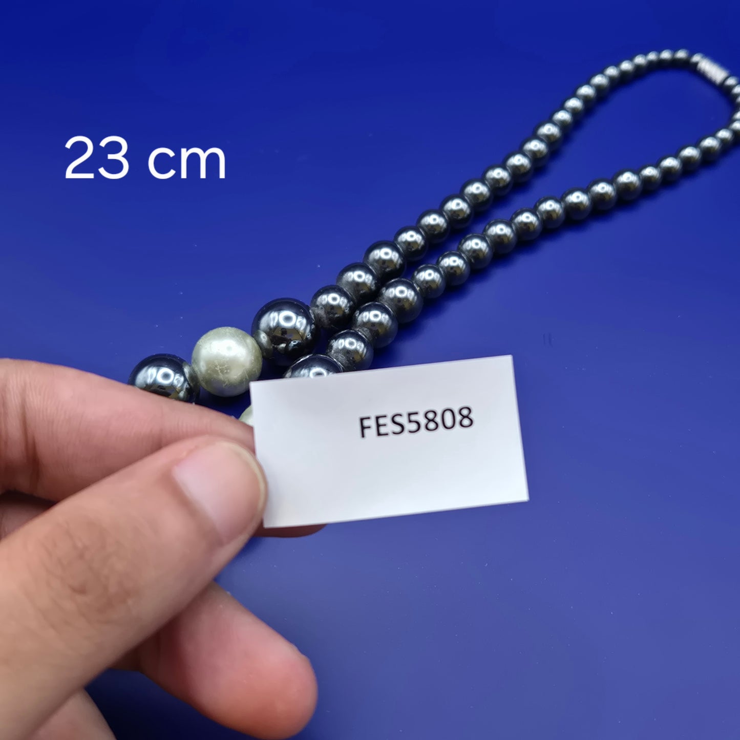 Elegante Vintage Perlenkette mit Hämatit-Elementen