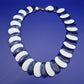 Vintage Statement Kette Blau Weiß Cabochon Design