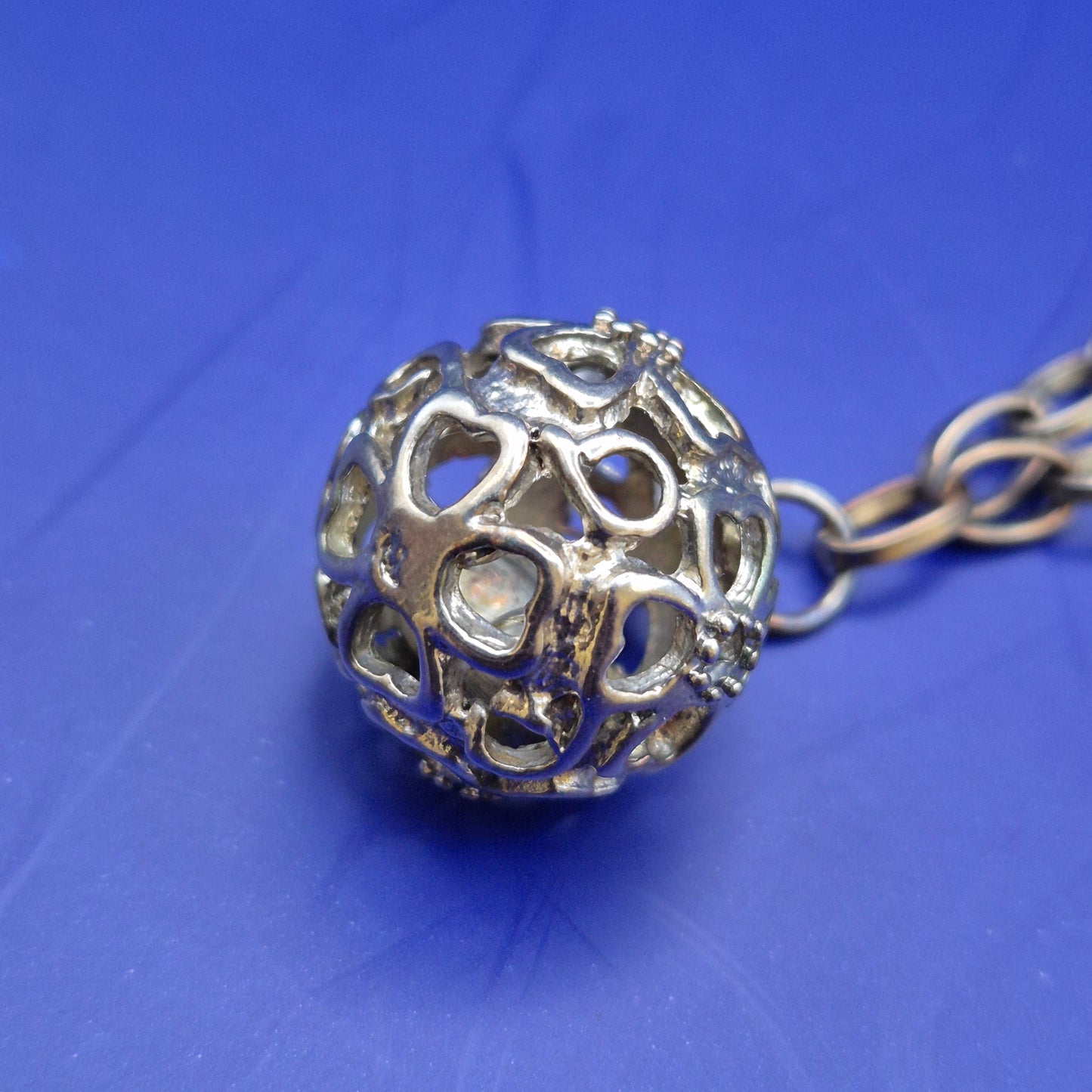 Vintage Kette mit filigranem Kugel Anhänger