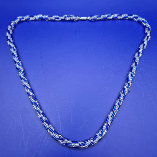 Vintage Kette Blau Weiß gedrehtes Design Glasperlen 45 cm