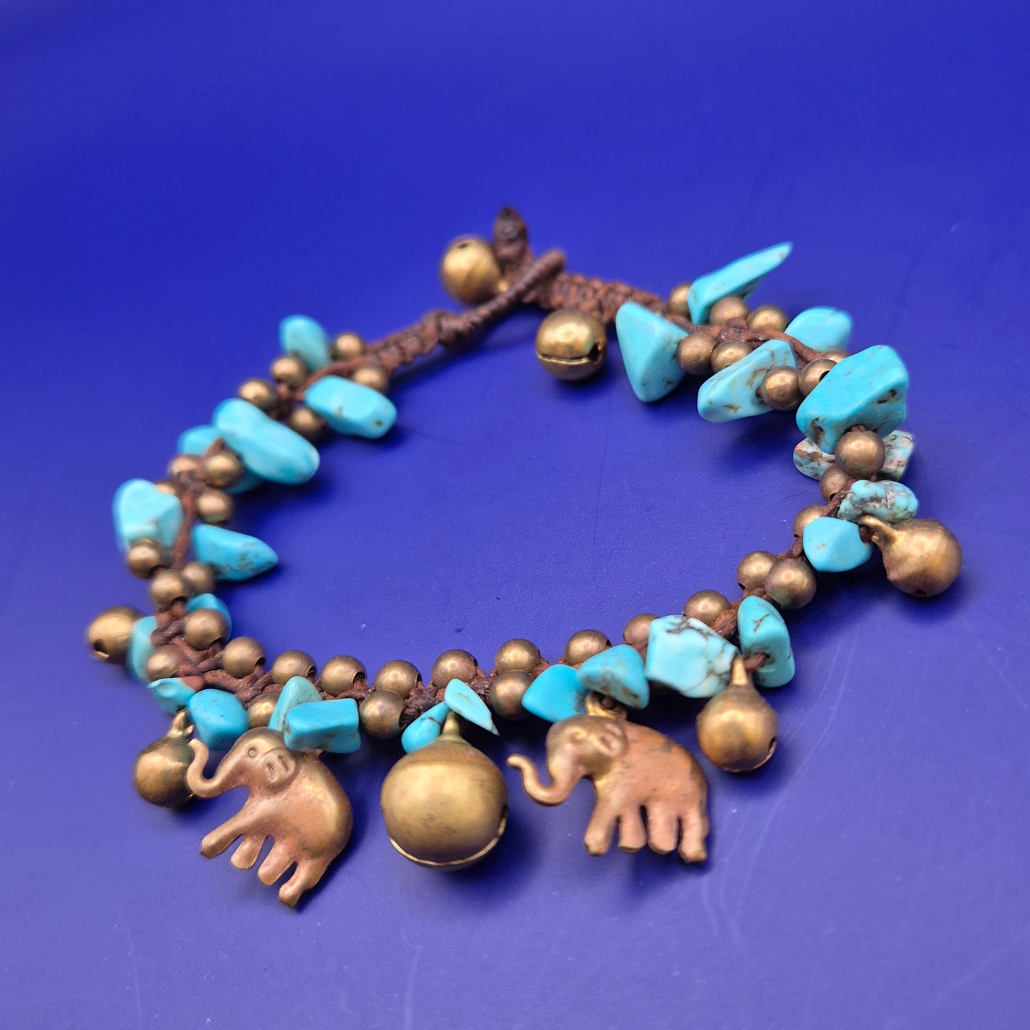 Boho Style Armband mit Elefanten Anhängern und Türkis Steinen