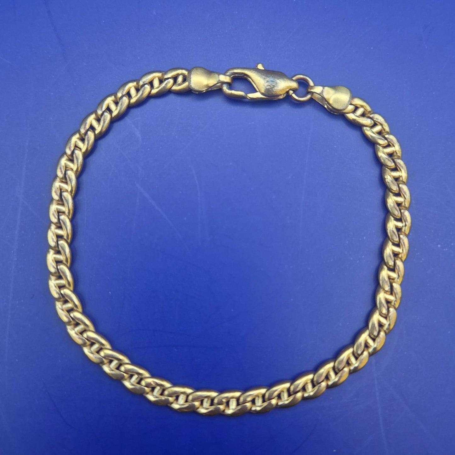 Klassisches Panzerarmband in Gold-Optik mit Karabinerverschluss