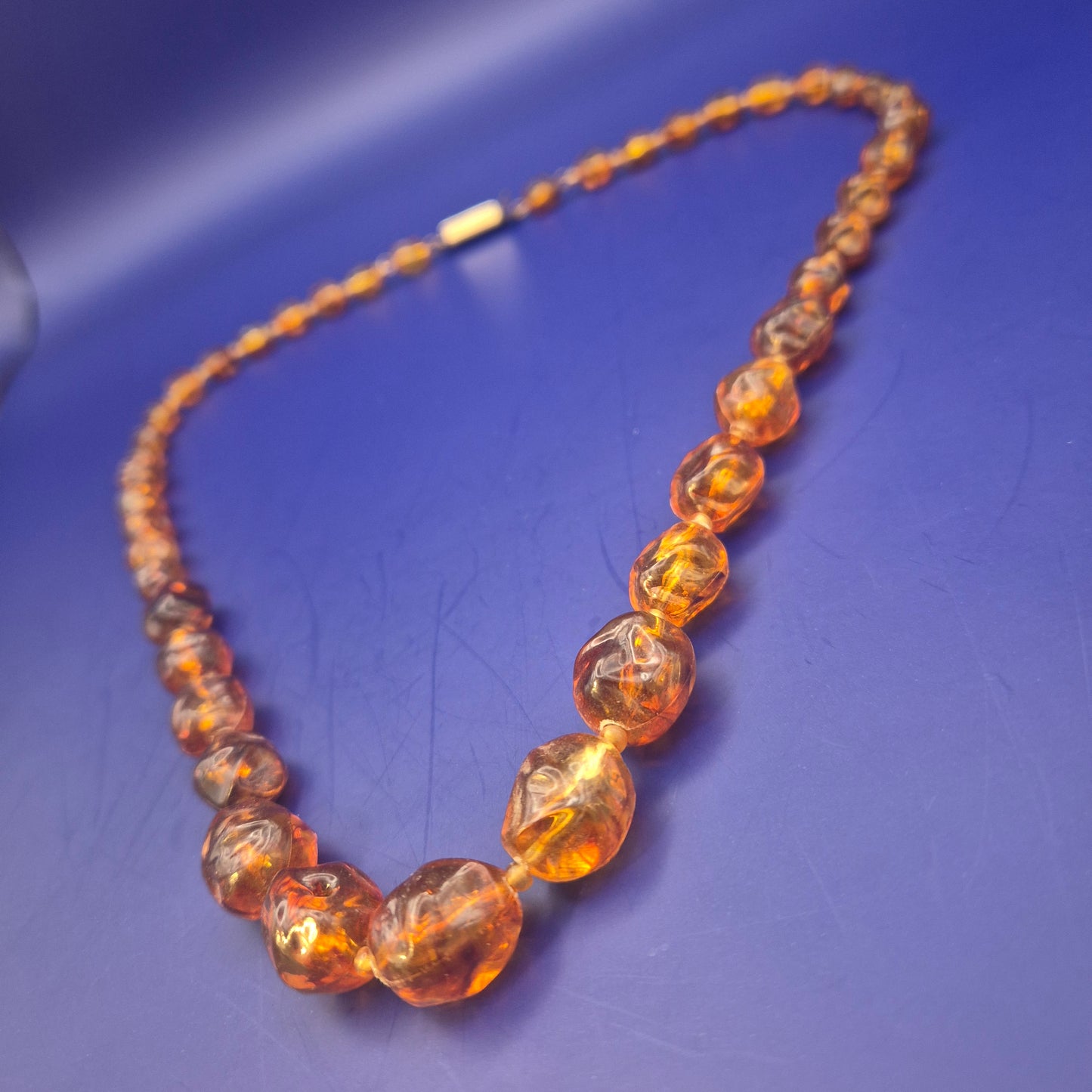 Vintage Bernstein Kette facettierte Kugeln honigfarbenes Design