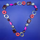 Statementkette mit geometrischen Elementen Pink Orange Braun