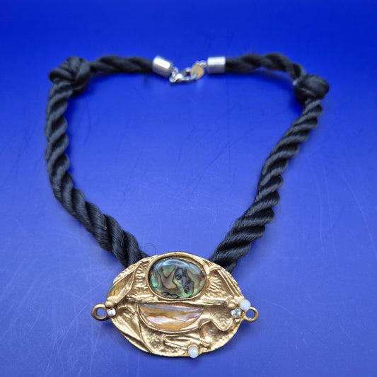 Vintage Statement Kette Seilkordel mit künstlerischem Anhänger