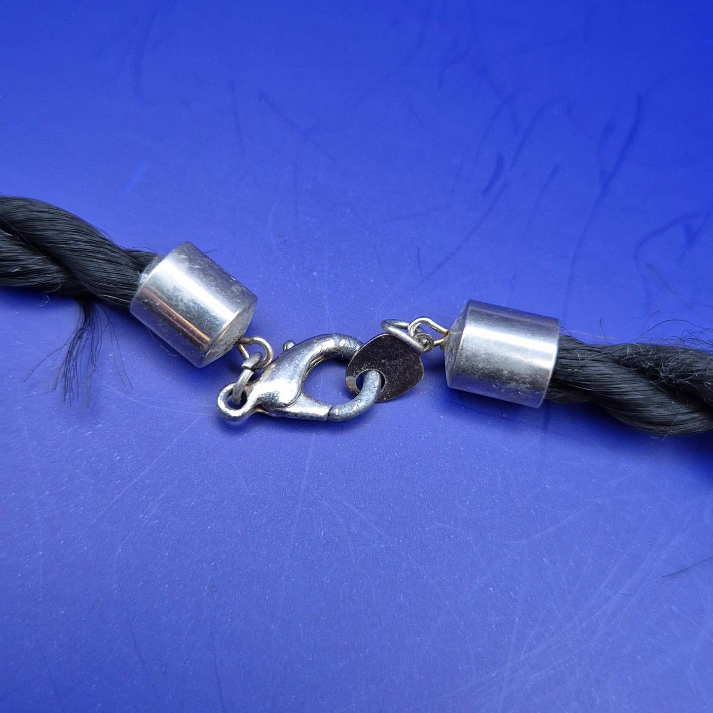 Vintage Statement Kette Seilkordel mit künstlerischem Anhänger