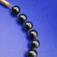 Elegante Vintage Perlenkette in glänzendem Schwarz