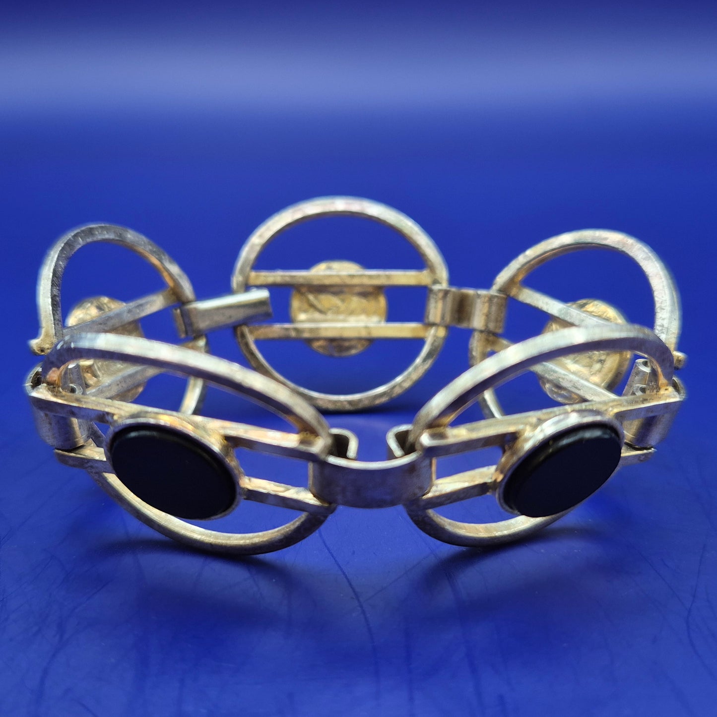 Vintage Art Déco Stil Armband mit schwarzen Onyx Elementen
