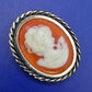 Vintage Cameo Brosche mit Damenprofil in Goldoptik