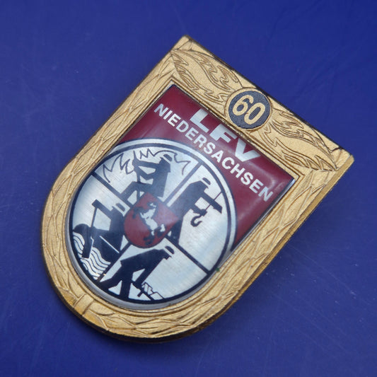 Vintage LFV Niedersachsen Jubiläumsnadel 60 Jahre Feuerwehr Anstecknadel