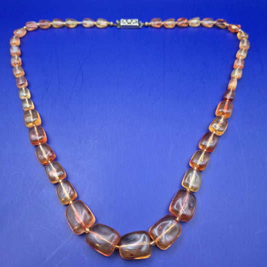 Vintage Bernstein Kette mit Schmuckverschluss Honigfarben