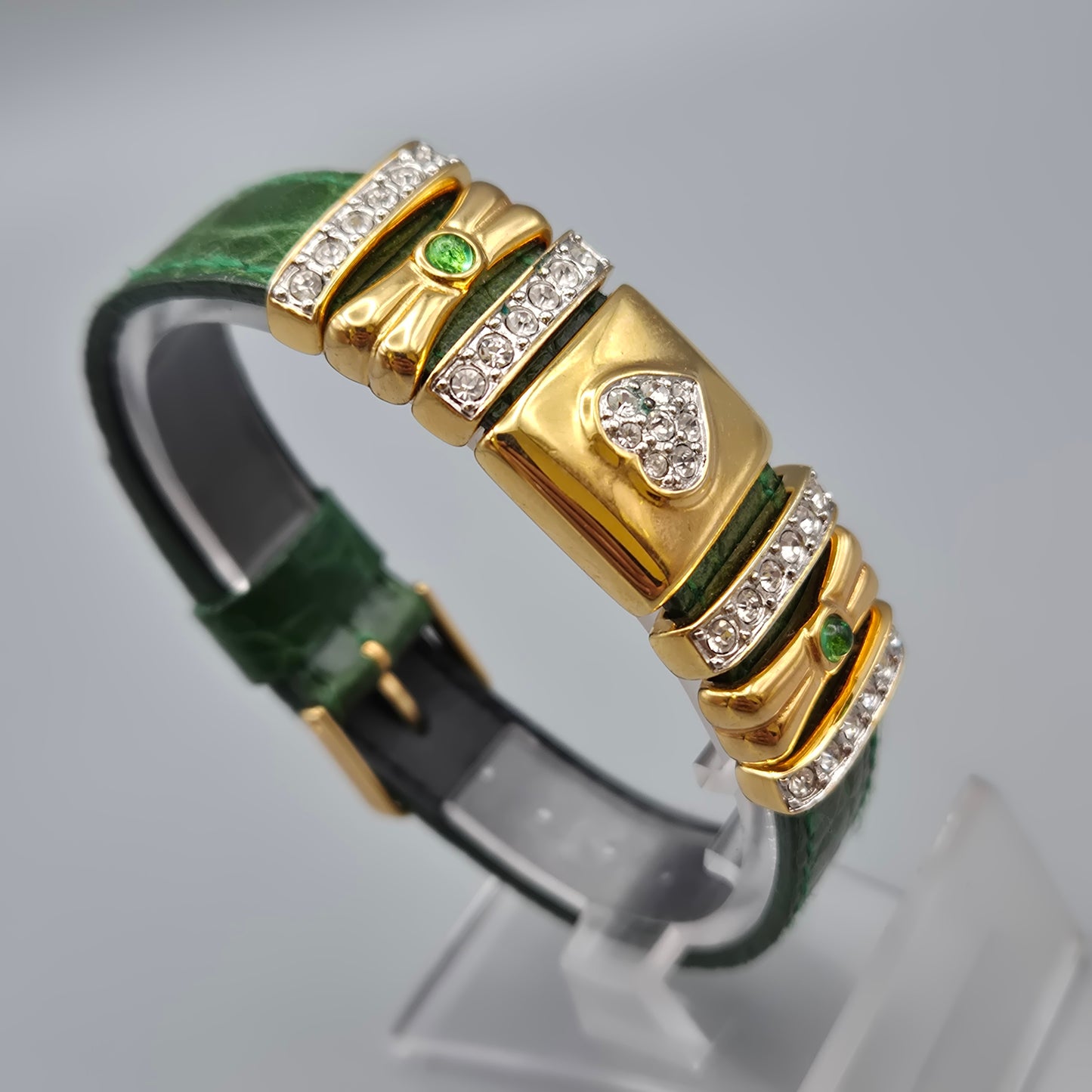Vintage Damen Armband mit Herz Motiv und Strass Steinen
