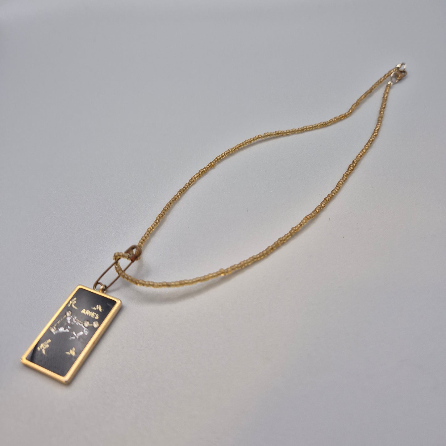 Vintage Sternzeichen Kette ARIES Widder mit Anhänger Goldfarben