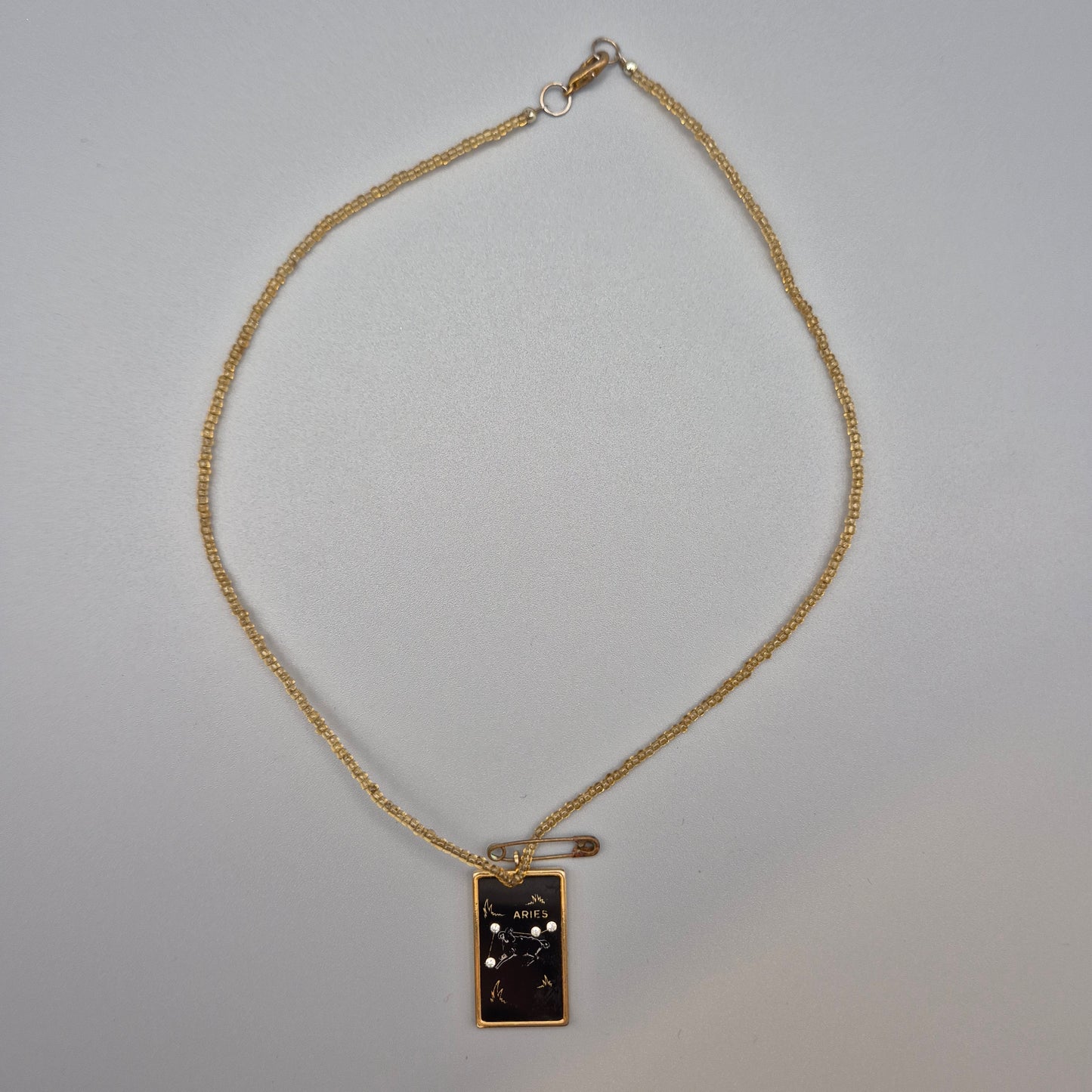 Vintage Sternzeichen Kette ARIES Widder mit Anhänger Goldfarben