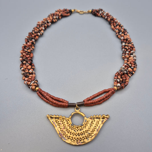 Vintage Ethno Kette mit goldenem Filigran Anhänger geflochten