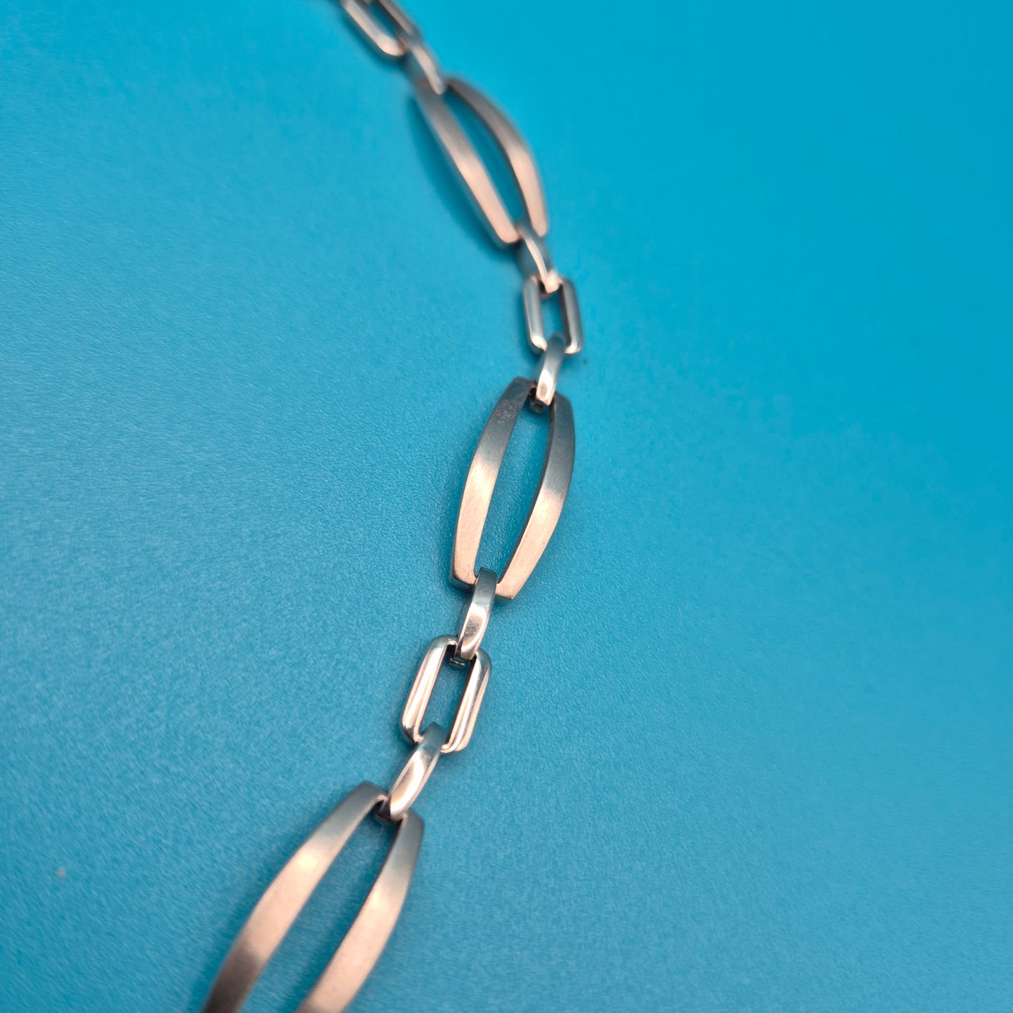 Elegante Vintage Kette mit geometrischen Gliedern