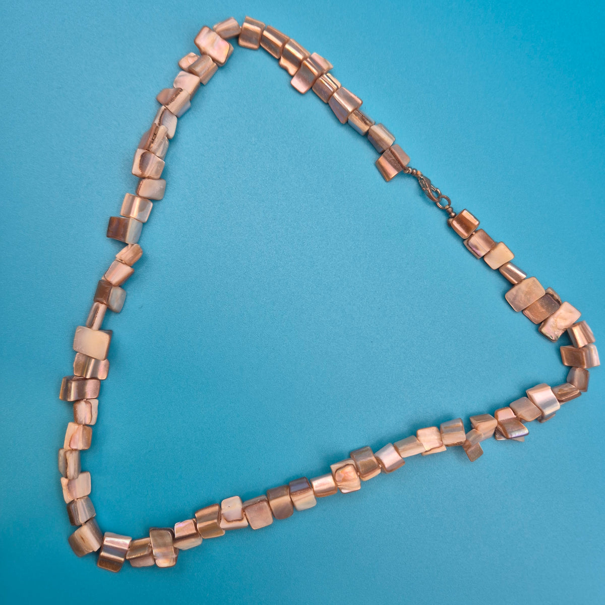Elegante Vintage Kette aus Perlmutt Elementen