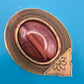 Vintage Brosche mit Tigerauge Cabochon & filigraner Metall-Ornamentik