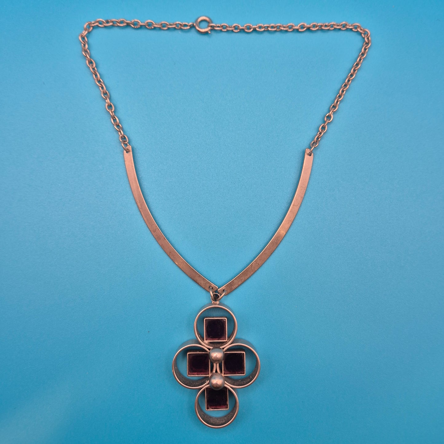 Mid-Century Statement Collier mit quadratischen Steinen und Metall-Elementen