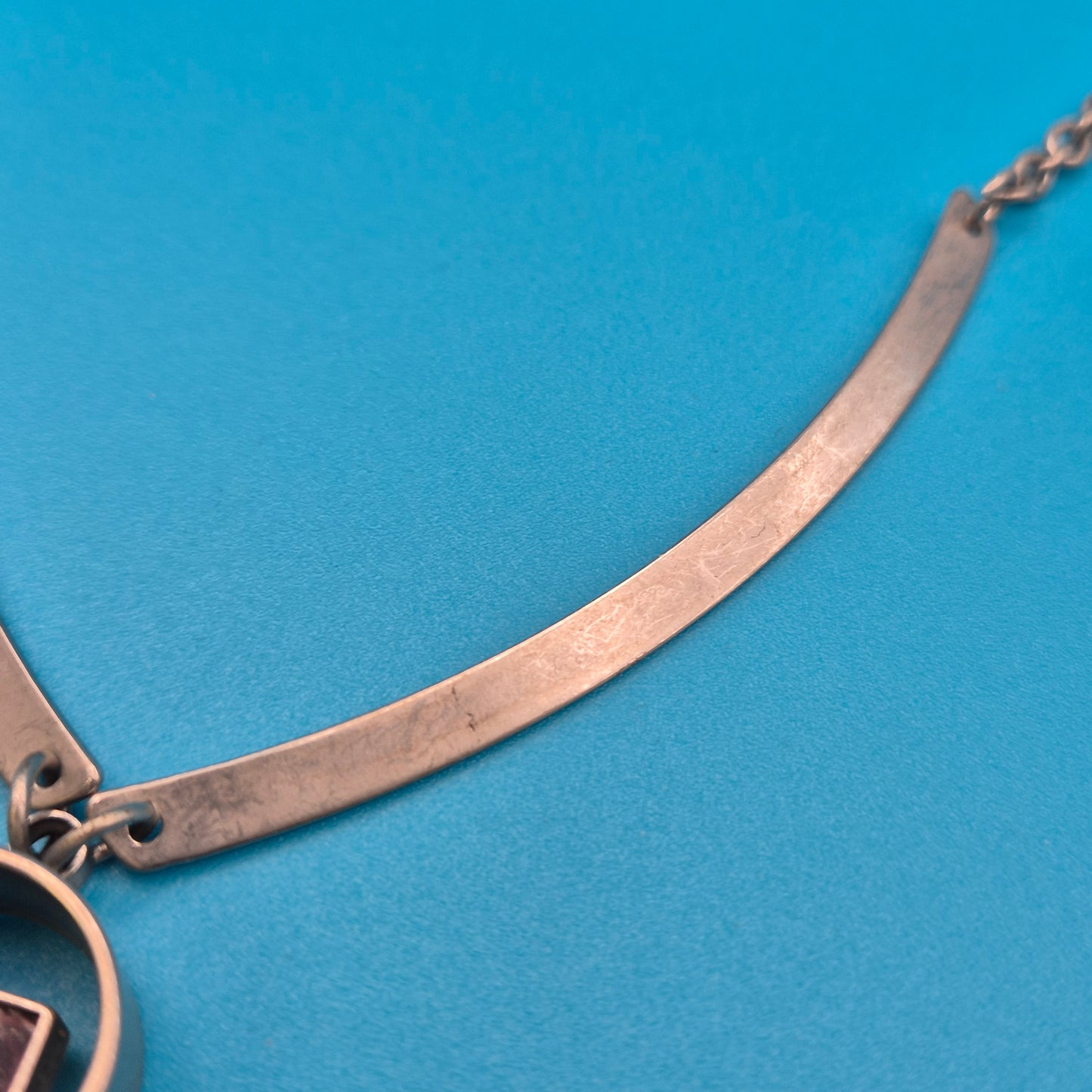 Mid-Century Statement Collier mit quadratischen Steinen und Metall-Elementen