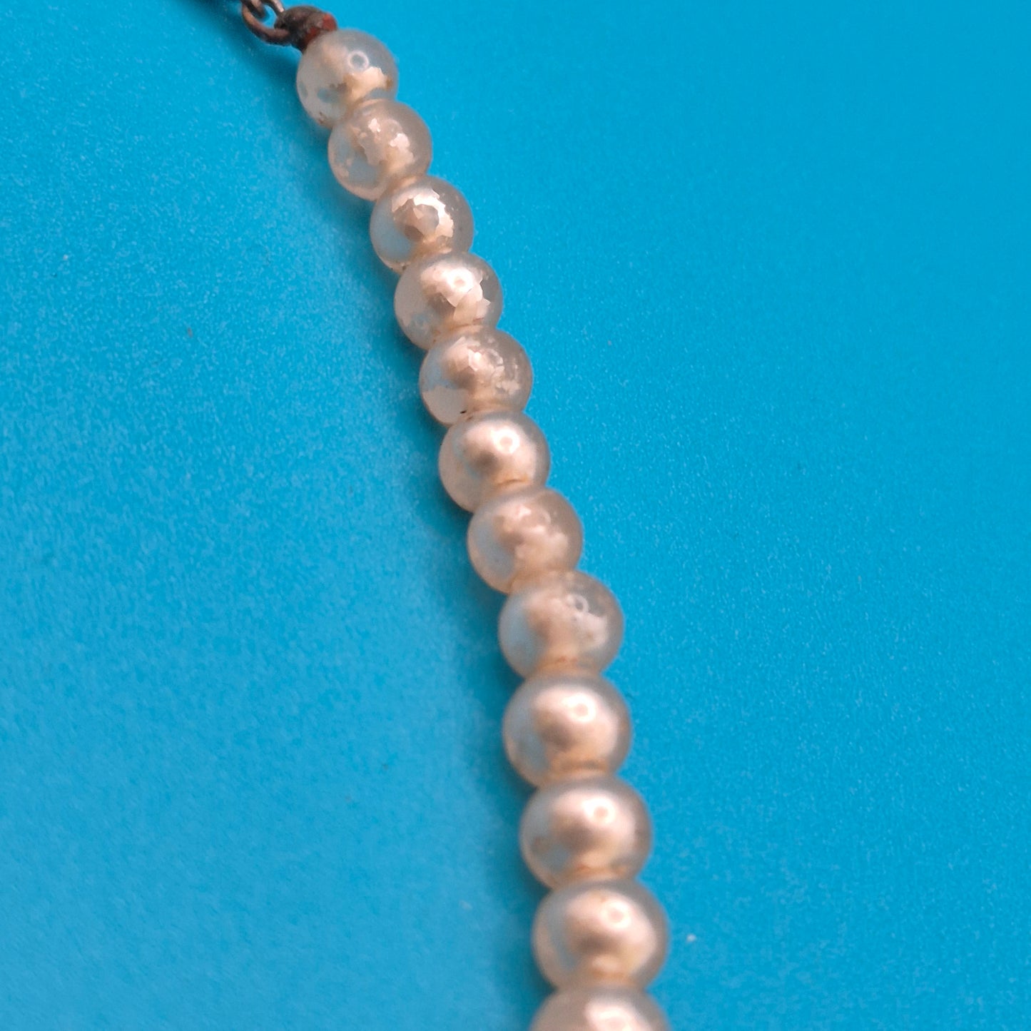 Vintage Perlenkette mit klassischem Steckverschluss