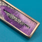 Vintage Brosche in länglicher Form mit violettem Harz & Glitzer-Design