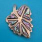 Vintage Abalone Perlmutt Brosche Blattform in Silberoptik