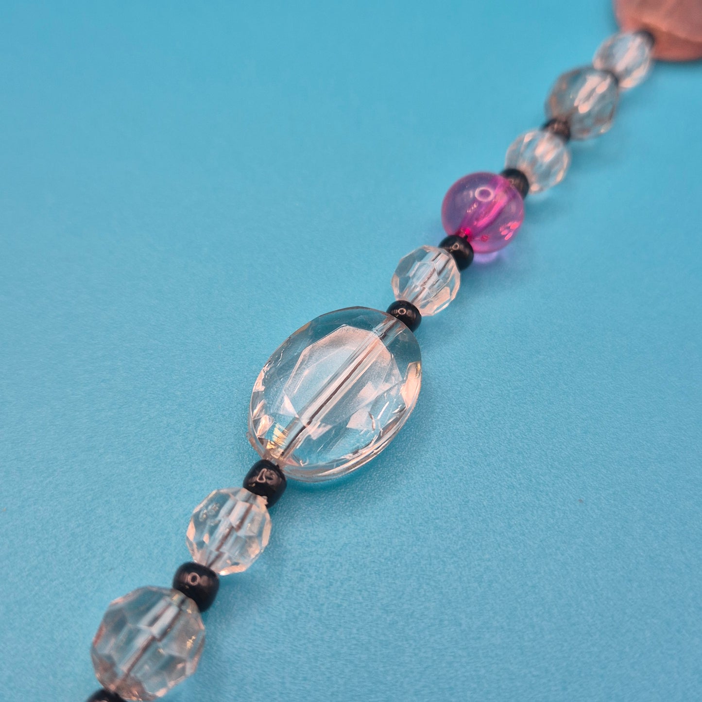Vintage Statement-Kette mit rosafarbenen und klaren Kristallperlen